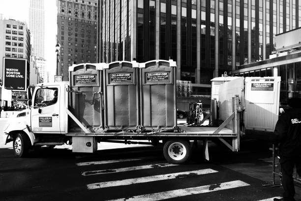 Best Porta potty delivery and setup  in Schererville, IN